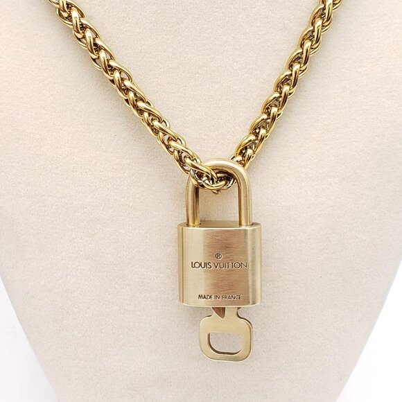 Authentic Louis Vuitton Gold Padlock w/ Unbranded Fashion Stainless Steel Chain - Picture 3 of 7